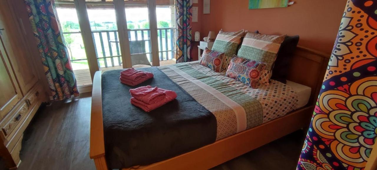 La Grange De Champagnac Bed and Breakfast Yvrac-et-Malleyrand Εξωτερικό φωτογραφία